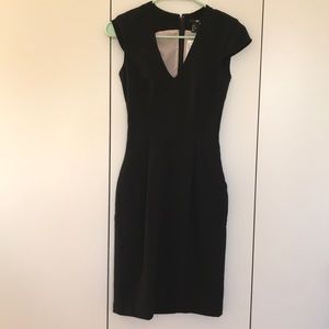 H&M black dress - fitted